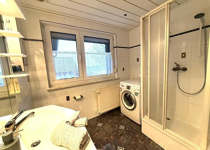 Am Blessberg In Stelzen * Eisfeld