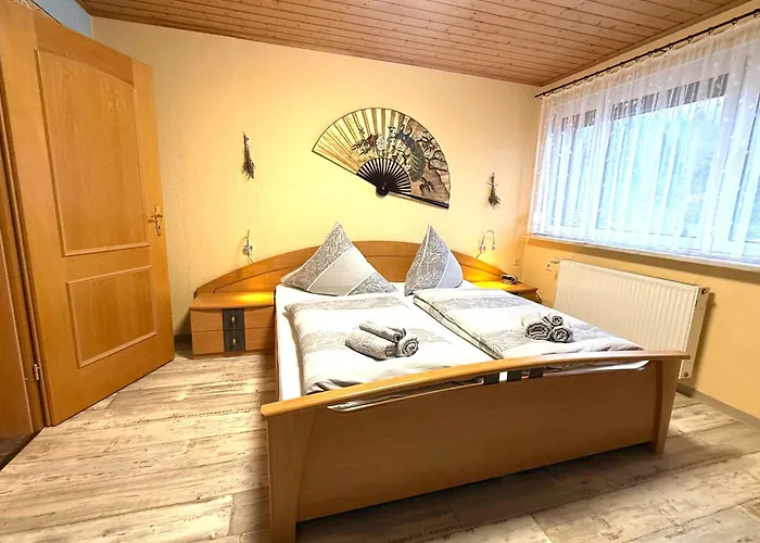 Am Blessberg In Stelzen * Eisfeld